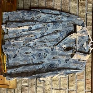 Women’s Button Down short sleeve Blouse- NWT